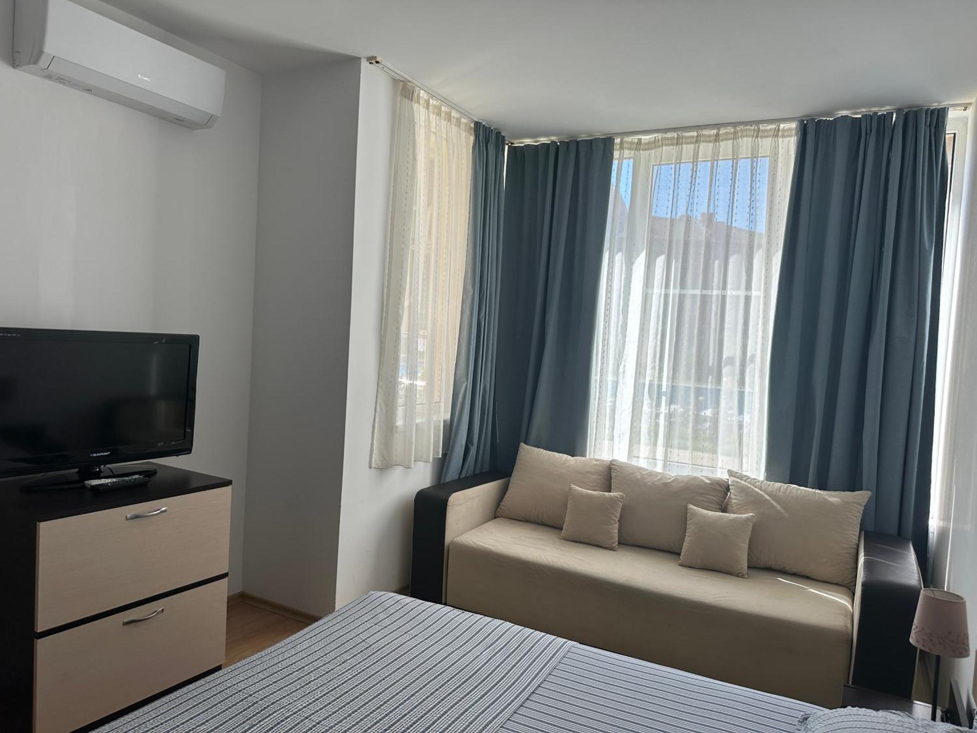 Oazis Cozy Beach Apartment Ράβντα Εξωτερικό φωτογραφία